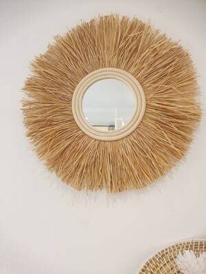 Decorative raffia mirror