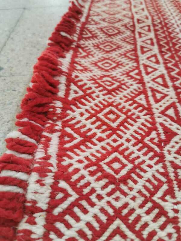 tapis berbère taznakhte kilim rouge