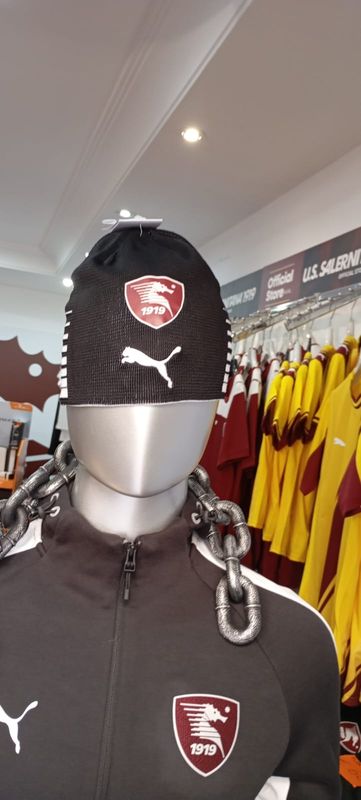 cappello di lana salernitana 2025/2026
