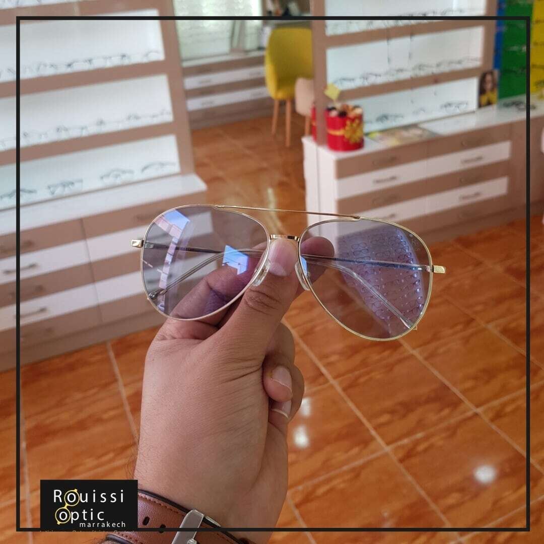 SOLAIRES : HELEN KELLER GREY