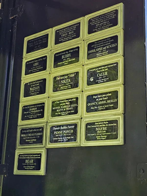 Paradise Island Memorial Plaque