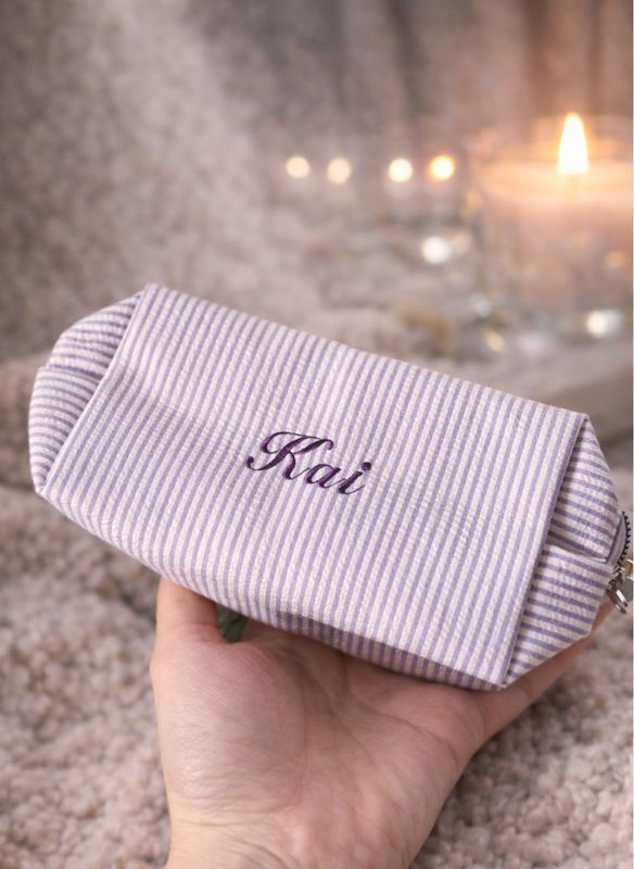 Pochette brodée : Kai 🐍🪲