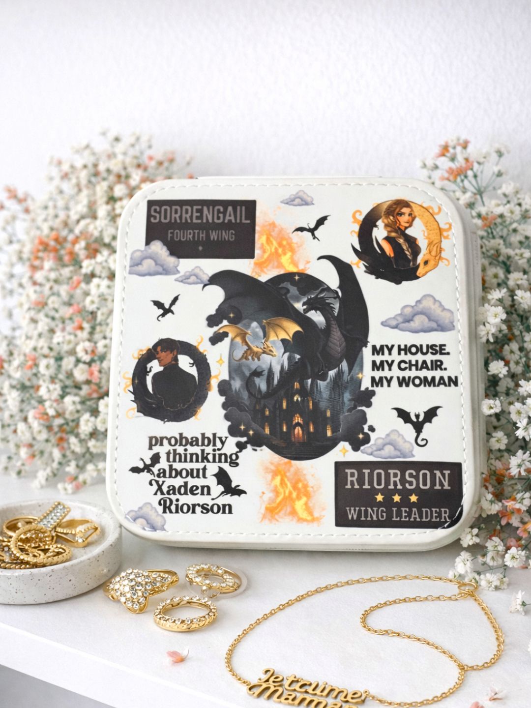 🔥 “My House. My Chair. My Woman.” – Boîte à bijoux Fourth Wing