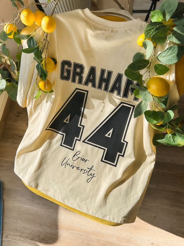 T-shirt Oversize Beige Personnalisé “GRAHAM 44” – Style Campus US Vintage | Taille Unique