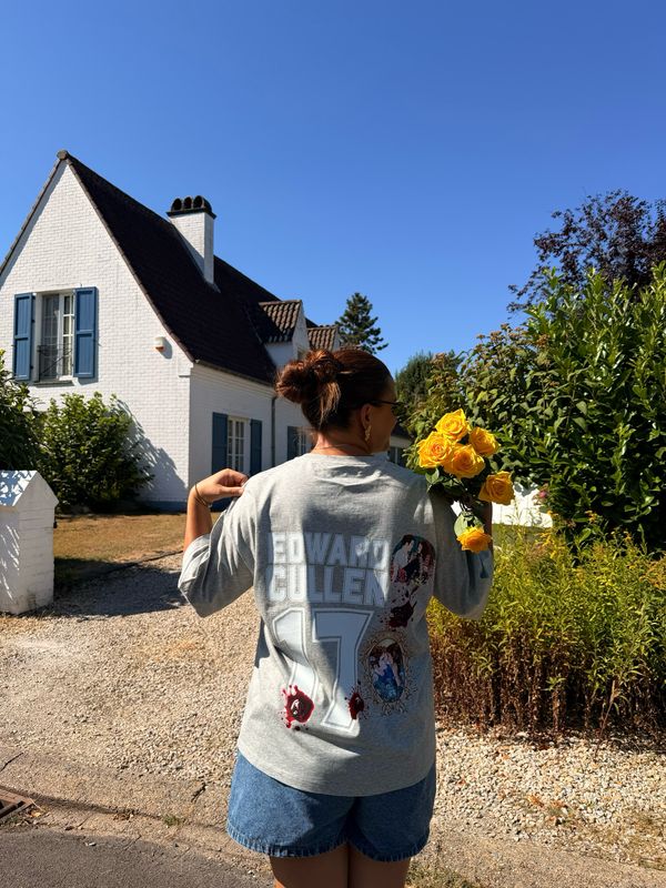 T-shirt Oversize Gris — Twilight « Edward Cullen 17 »