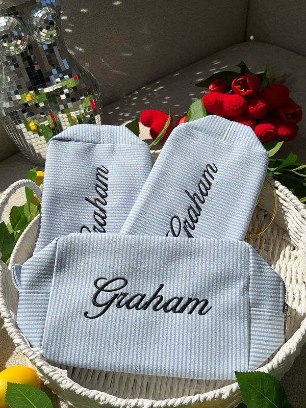 La pochette Graham brodée 💙