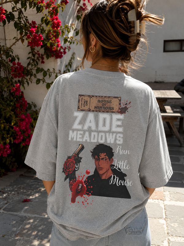 Un T-shirt pour celles qui savent que certaines histoires sont bien plus sombres qu’elles n’en ont l’air… 🖤🥀