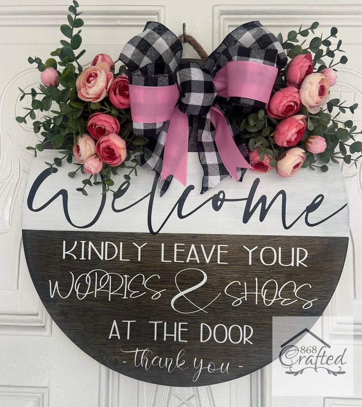 “Let Love Abide” Wreath /Welcome With A Message