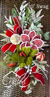 Statement Christmas Wreaths & Swags
