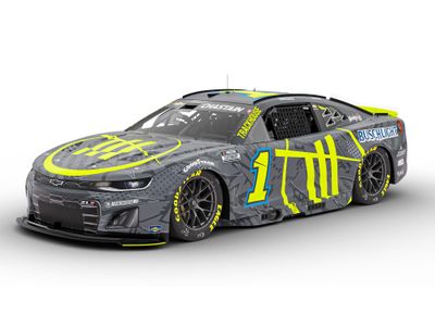 PRE-ORDER - $105 - Ross Chastain Autographed 2025 Trackhouse 1:24 Nascar Diecast