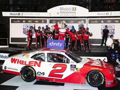 PRE-ORDER - $95 - Jesse Love Autographed 2025 Whelen Daytona 2/15 Race Win Race Win 1:24 Nascar Diecast - Xfinity Series