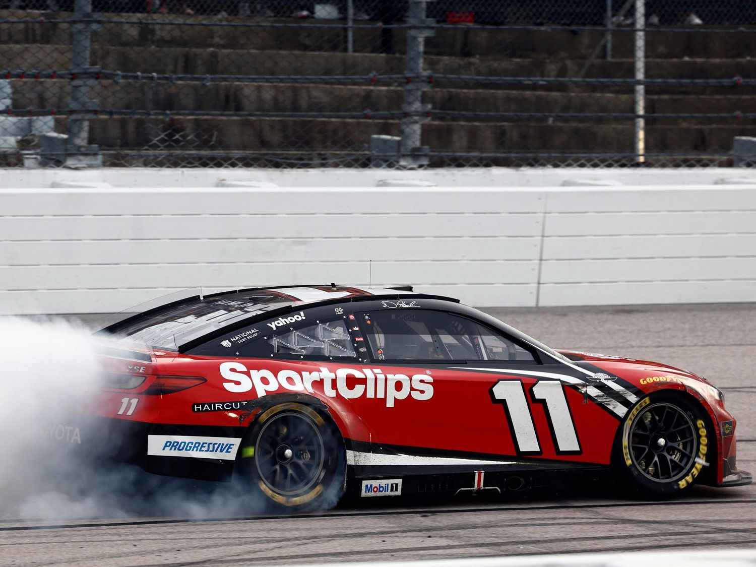 PRE-ORDER - $135 - Denny Hamlin 2025 Sport Clips Darlington 4/6/25 Race Win 1:24 Elite Nascar Diecast