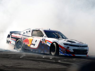 PRE-ORDER - $110 - Shane Van Gisbergen Autographed 2025 Weathertech/Red Bull 7/5/25 Chicago Race Win 1:24 Nascar Diecast - Xfinity Series