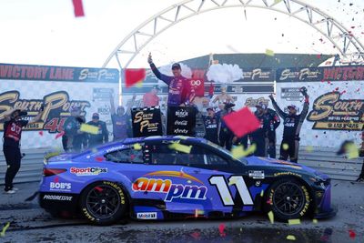 PRE-ORDER - $140 - Denny Hamlin 2025 AM/PM Las Vegas 10/12/25 Race Win 1:24 Elite Nascar Diecast