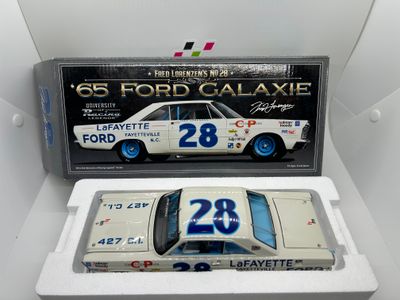 Fred Lorenzen #28 LaFAYETTE Ford 1965 Ford Galaxie 1:24 University of Racing Nascar
