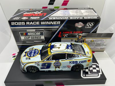 Chase Elliott 2025 Kelley Blue Book Kansas 9/28/25 Race Win 1:24 Nascar Diecast