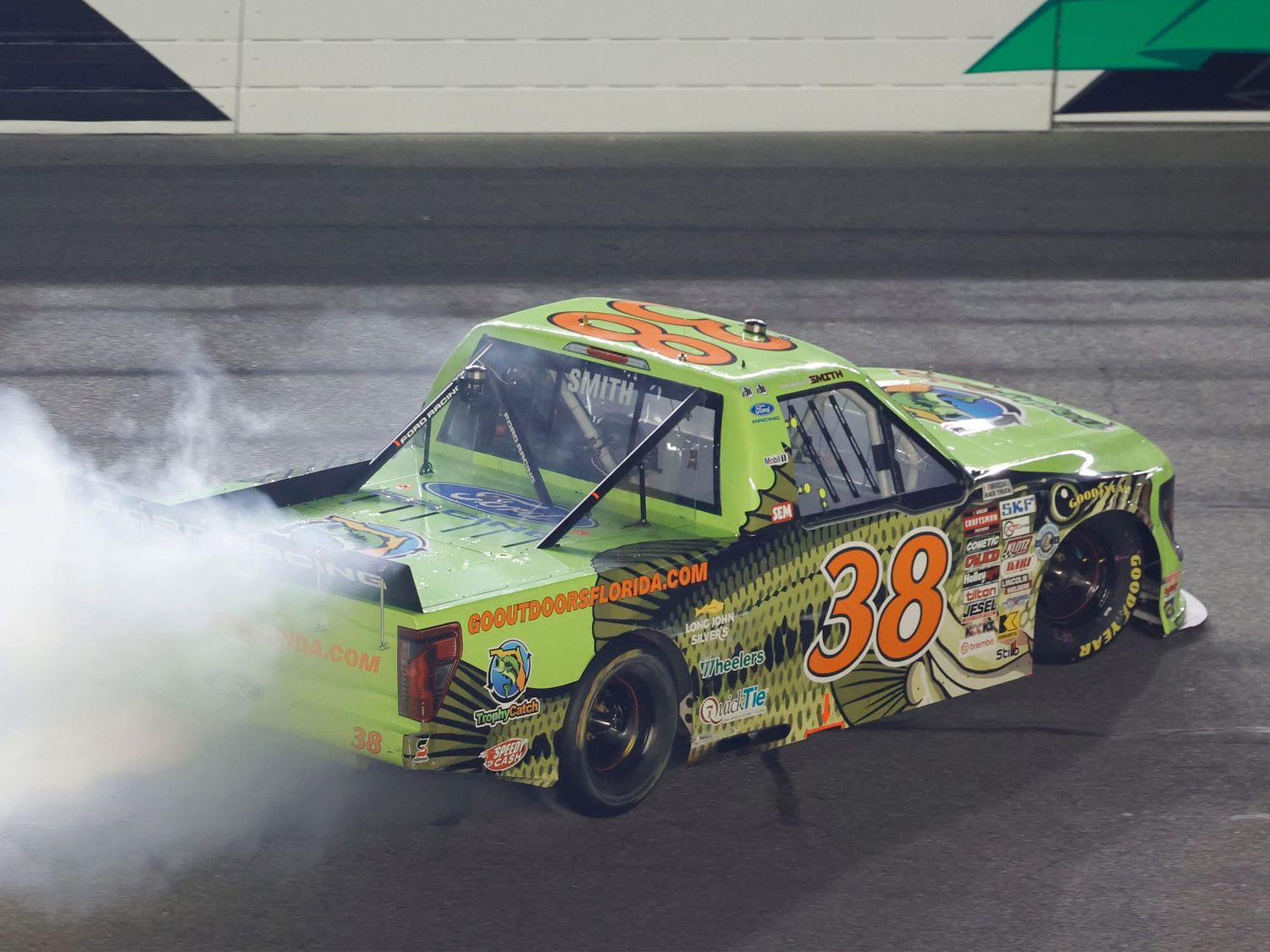 PRE-ORDER - $77 - CHANDLER SMITH 2026 TROPHYCATCH DAYTONA RACED WIN 1:24 ARC DIECAST