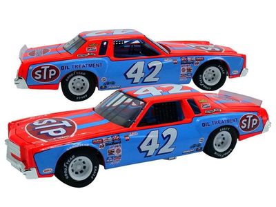 PRE-ORDER - $100 - Richard Petty (2026 release) STP #42 1981 Monte Carlo 1:24 Nascar Diecast