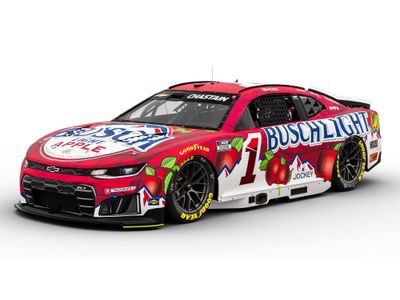 PRE-ORDER - Ross Chastain 2026 Busch Light Apple 1:24 Nascar Diecast - FOIL NUMBER DIECAST