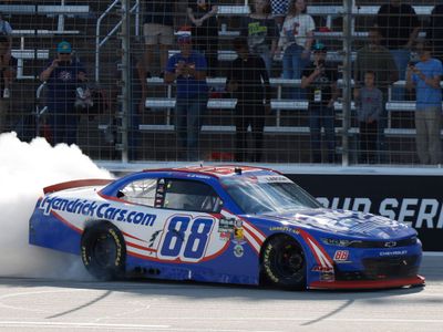 PRE-ORDER - Kyle Larson 2026 Hendrickcars.com Texas 5/2/26 Race Win 1:24 Nascar Diecast - O'Reilly Auto Parts Series