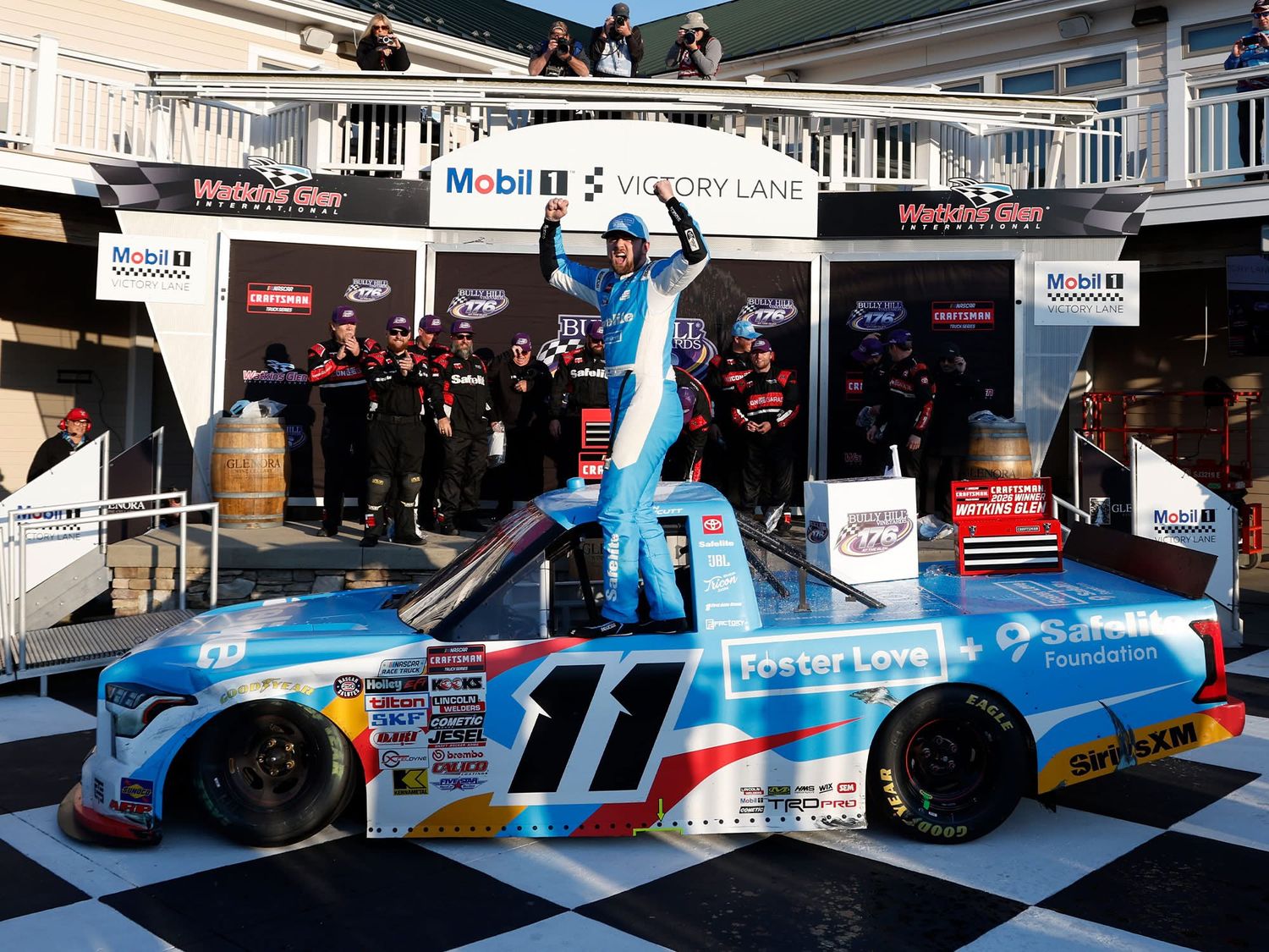 PRE-ORDER - Kaden Honeycutt 2026 Safelite/Foster Love Watkins Glen 5/8/26 Race Win 1:24 Nascar Diecast - Truck Series