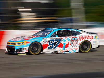 PRE-ORDER - Shane Van Gisbergen 2026 Wendy's 1:24 Elite FOIL Numbers Nascar Diecast