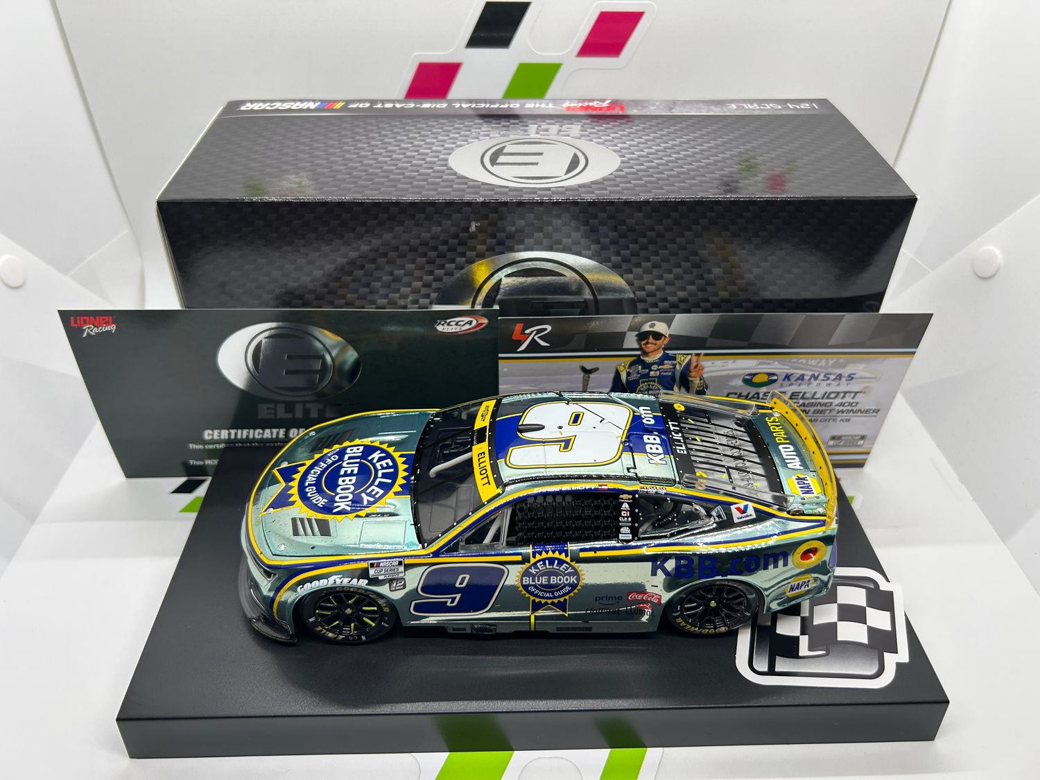 Chase Elliott 2025 Kelley Blue Book Kansas 9/28/25 Race Win Color Chrome 1:24 Elite Nascar Diecast