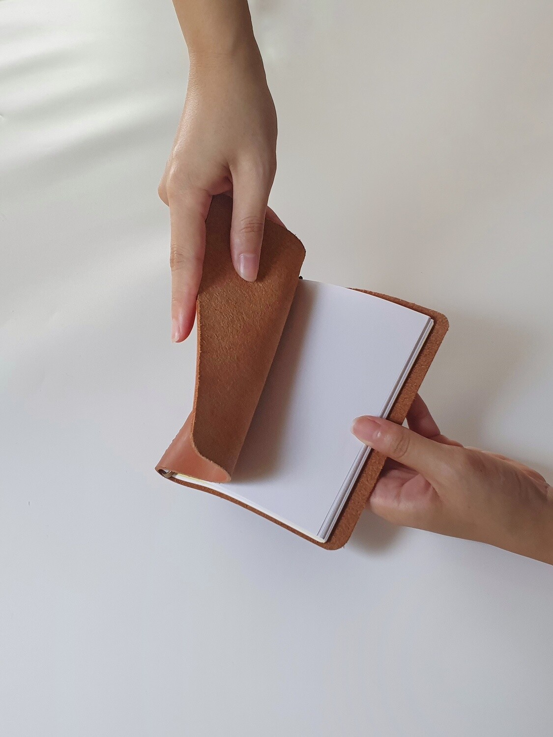 Mini Single Binder Leather Cover (A6 Refillable Unbound Sketchbook / Journal / Notebook) - standard A5 paper inserts