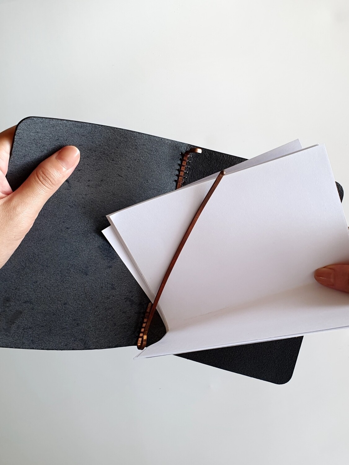 Mini Single Binder Leather Cover (A6 Refillable Unbound Sketchbook / Journal / Notebook) - standard A5 paper inserts