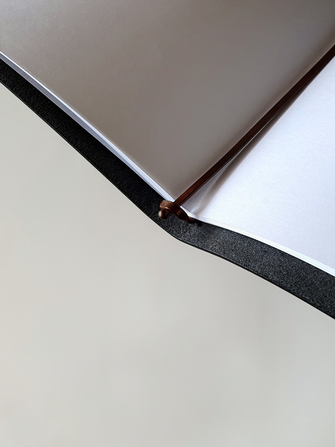 Mini Single Binder Leather Cover (A6 Refillable Unbound Sketchbook / Journal / Notebook) - standard A5 paper inserts