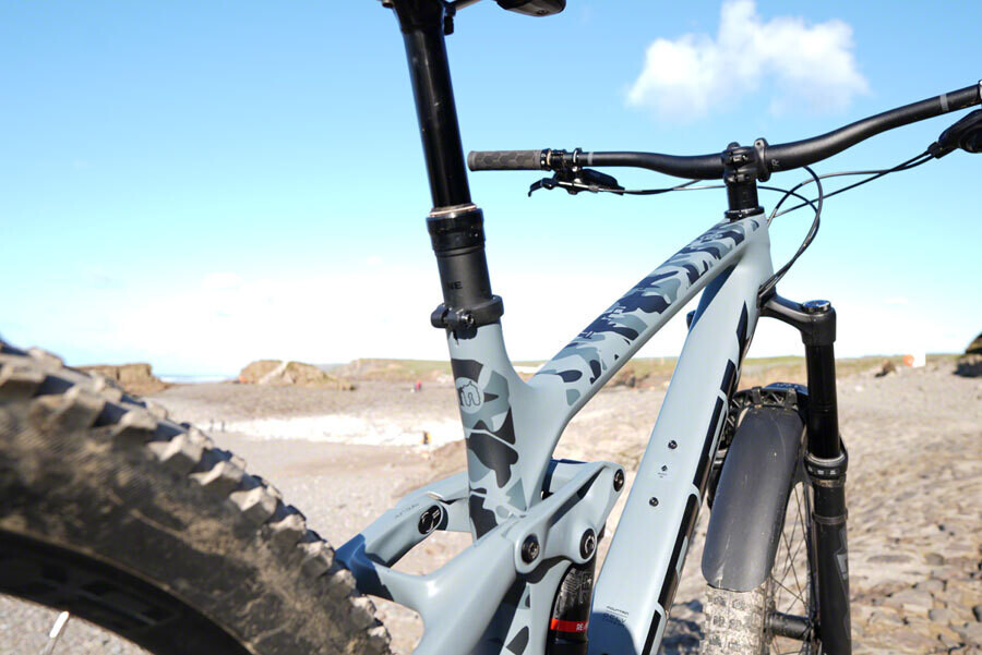 Mucky Nutz Skinz Frame Protection, Camo Black Gloss