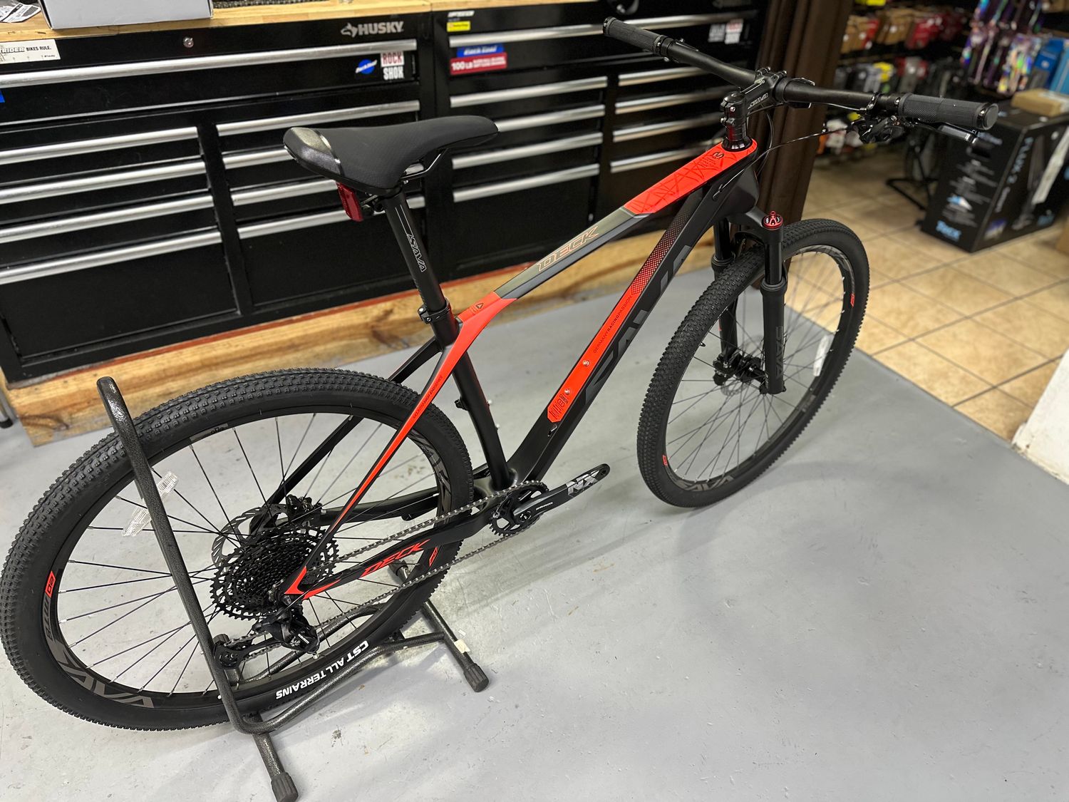 Sava Deck 2.0 MTB 29'' Sram NX 1x12 Carbon Black Red Large 19''