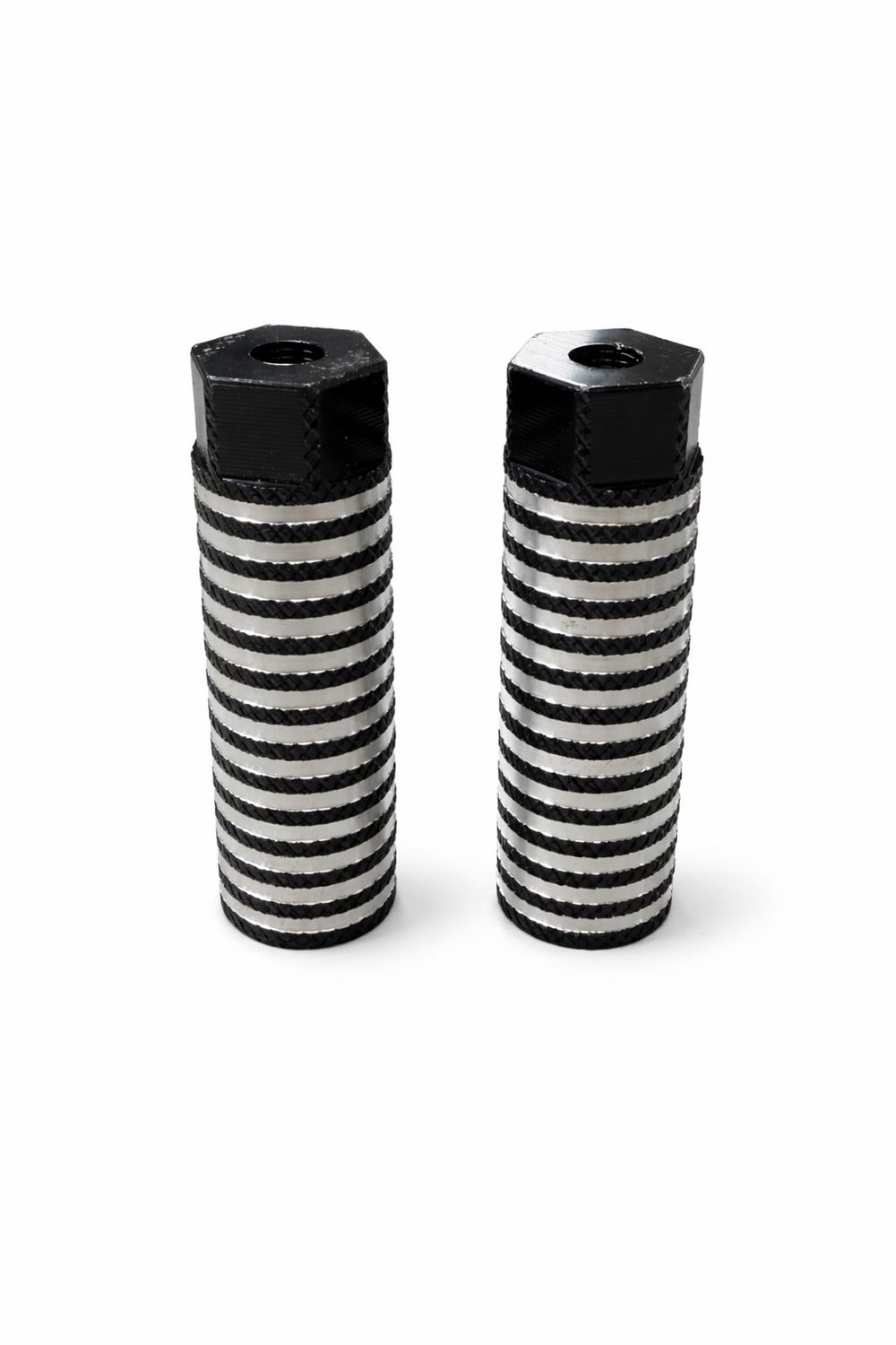 EM Round Axle Rear Foot Pegs 3/8 Inch Aluminum Alloy Black (Set of 2)
