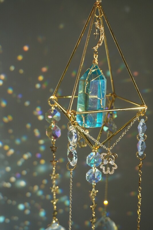 Electroplated clear quartz nursery suncatcher TEDDY
