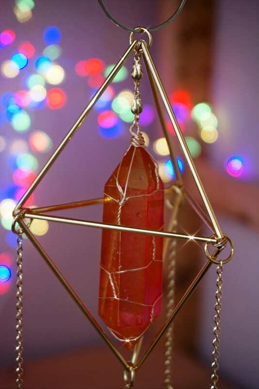 Red aura quartz suncatcher EDITH