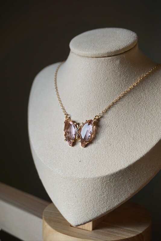 Pink butterfly necklace XIAHIMA