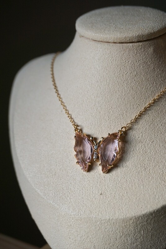 Pink butterfly necklace XIAHIMA