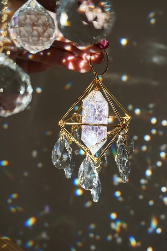 White crackle quartz crystal mini suncatcher MARA