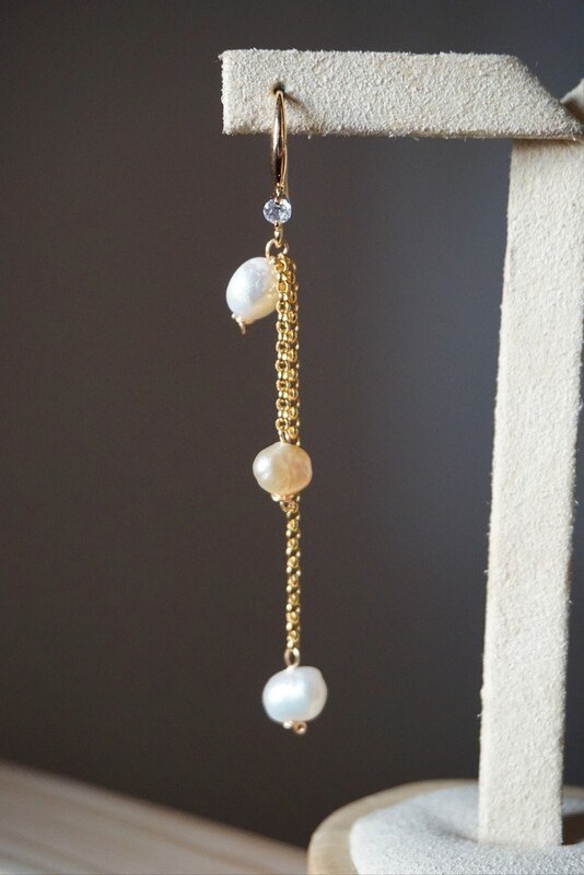 Pearl gold plated earrings SABRINA