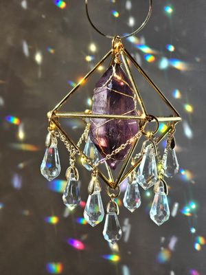 Mini amethyst crystal suncatcher KIRA