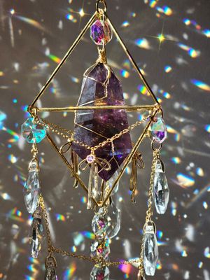 Amethyst crystal suncatcher SANTA