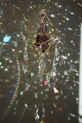 Amethyst crystal suncatcher SANTA