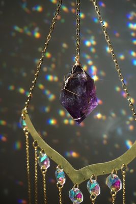 Amethyst crystal suncatcher BERRY