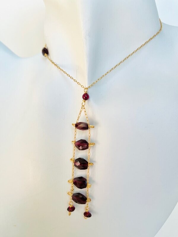 D4 Liliana’s Gems "Cleopatra" - Garnet