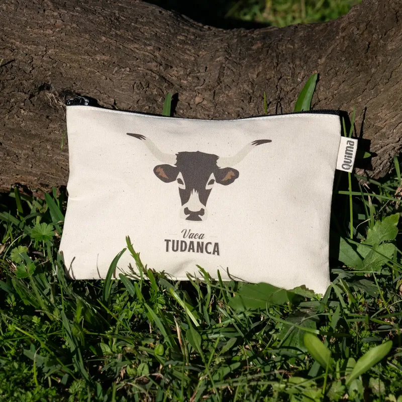 Neceser Vaca Tudanca
