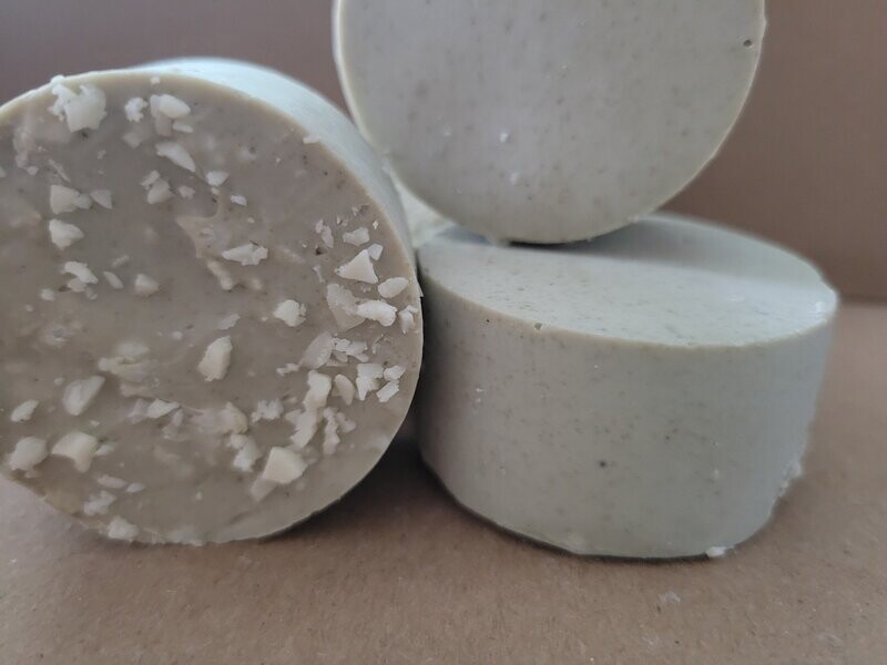 Imperfect Avocado Hemp Soap (Round) Imperfect Avocado Hemp Soap (Round)
