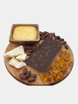 Шоколад ручной работы "Горький на меду с добавлением изюма" 77% 100гр.