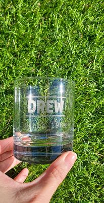 Verre à spiritueux gravé