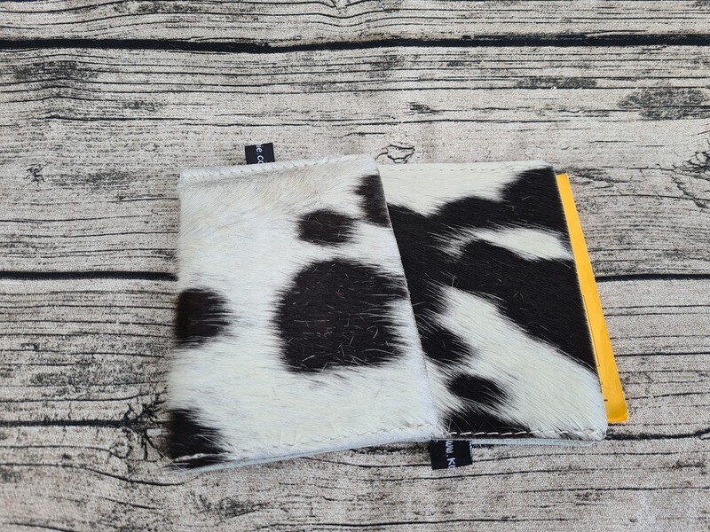 Impfpasshüllen aus Kuhfell, KUHIE®