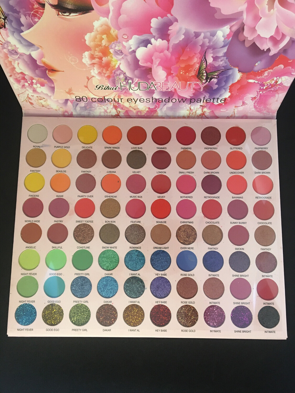 HUDA BEAUTY 80T